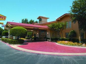 La Quinta East Hotel